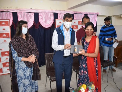 tab distribution at Samarthanam