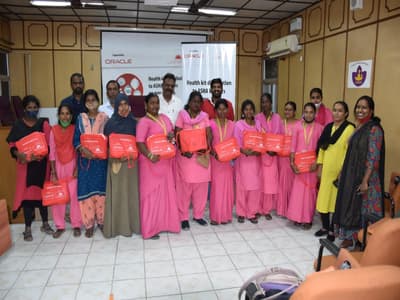 Distribution of health and hygiene kits to 550 ASHA workers across Karnataka is an initiative of Samarthanam Trust for the Disabled