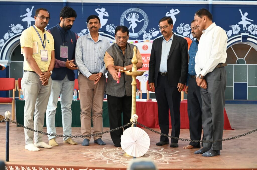 Samarthanam Trust for the Disabled, in partnership with Barclays, organized a mega Inclusive Job Fair for Young People-1