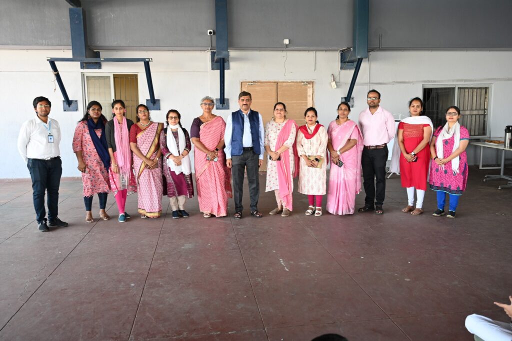 Students from Appollo National Public School visit Samarthanam-1