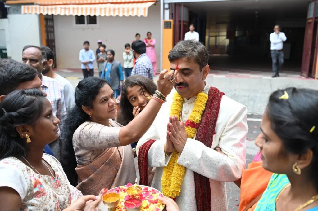 Dr Mahantesh GK founder birthday Celebrated at Samarthanam Trust for the Disabled-1