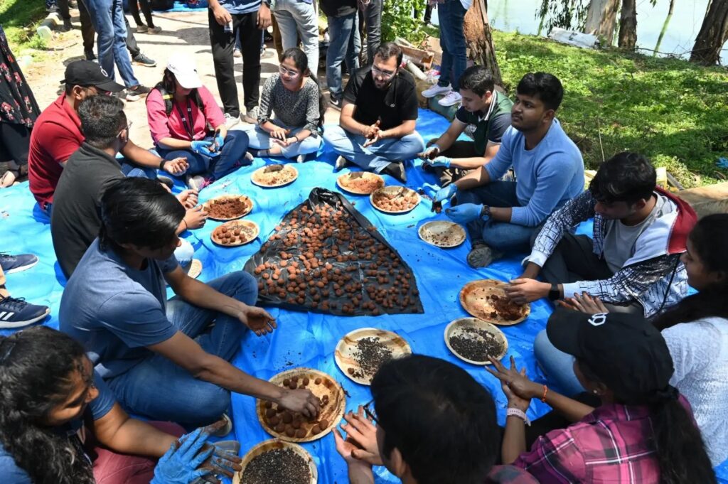 Our Parisara Team joined forces with o9 Solutions Management India Pvt Ltd for an incredible environmental initiative-1