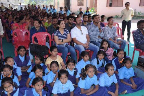 Adolescent girl pupils at Aralumallige Bagilu Government School in Doddabalapur received first aid kits and menstrual hygiene kits from Samarthanam Trust, which is partnered with ExxonMobil-3