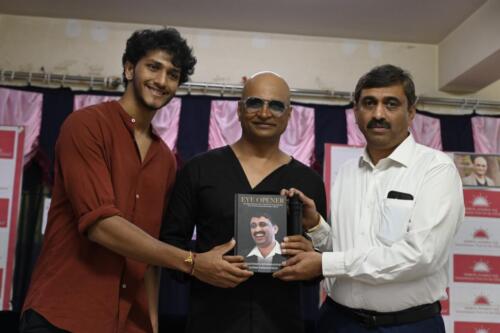 Indrajit Lankesh of Kannada and Hindi cinema, celebrated his 47th birthday at Samarthanam Bengaluru-4