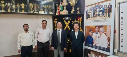 Mr. Kengo Ogawa from Komatsu India Private Limited distributed assistive devices to people with disabilities-1