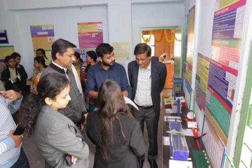 Otis Elevator Co. India, in partnership with Samarthanam Trust, is getting children hooked on science and engineering-3