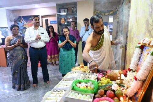 Our entire team came together to celebrate Ayudh Puja at Samarthanam Trust Bangalore-4
