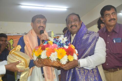Politician M Satish Reddy visit to Samarthanam-5