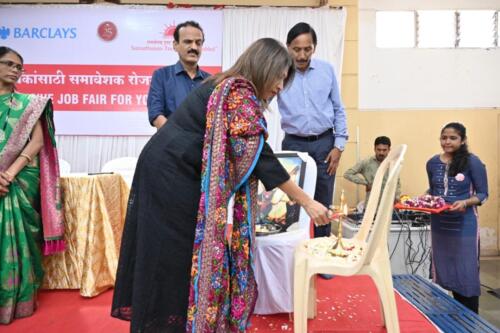 Samarthanam Trust for the Disabled in partnership with Barclays organized an Inclusive Mega Job Fair for Youth with disabilities in Pune-6