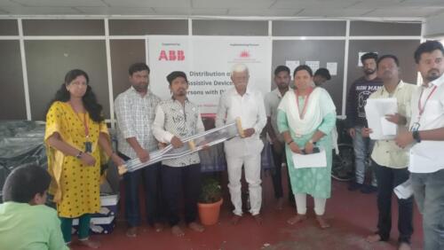 Samarthanam Trust, in partnership with ABB, distributed assistive devices to PwDs in Bellari-4