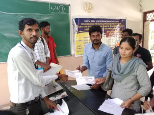 Samarthanam Trust in partnership with Barclays in India, hosted an inclusive job fair for young people in Bellary, Karnataka, on September 27th, 2022-4