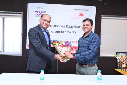 Samarthanam Trust, in partnership with DXC Technology, distributed Assistive Devices for People with Disabilities in Pune-7