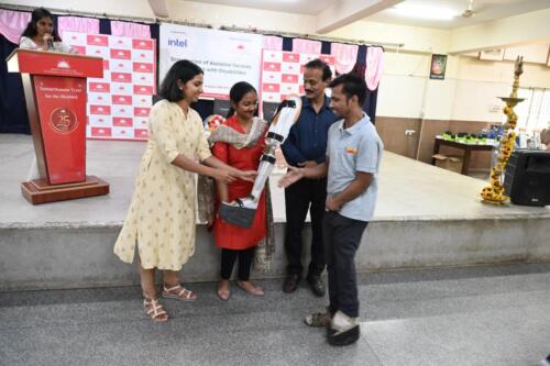 Samarthanam Trust, in partnership with Intel, distributed Assistive Devices to over 80 people with disabilities at Samarthanam-5