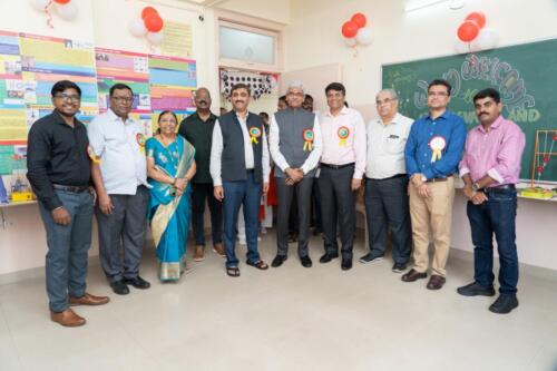 Samarthanam in partnership with OTIS Elevator Company India Limited, unveiled STEM Learning, a Mini Science Lab, and an Innovation Tinker Lab at Gurukul Vidyalaya in Mumbai-2