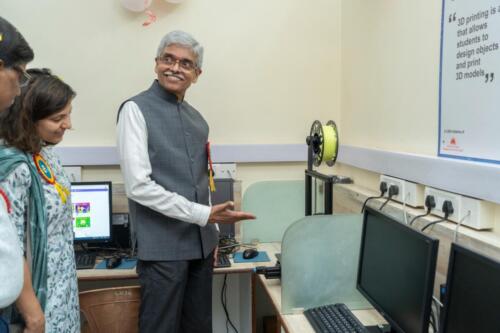 Samarthanam in partnership with OTIS Elevator Company India Limited, unveiled STEM Learning, a Mini Science Lab, and an Innovation Tinker Lab at Gurukul Vidyalaya in Mumbai-3