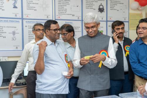 Samarthanam in partnership with OTIS Elevator Company India Limited, unveiled STEM Learning, a Mini Science Lab, and an Innovation Tinker Lab at Gurukul Vidyalaya in Mumbai-5