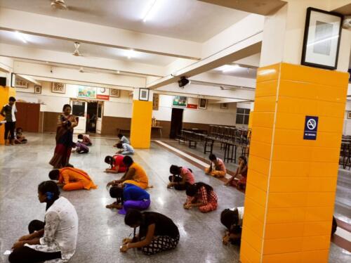 Samarthanam organized memory test for students studying from 7th-10th std on 31-July-2022-8
